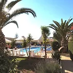 Tavros 3* Polis