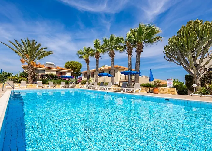 Tavros Aparthotel Polis