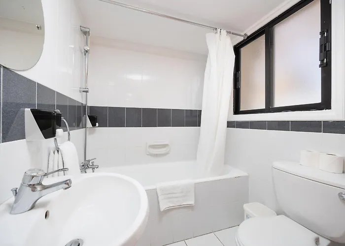 Aparthotel Tavros Polis