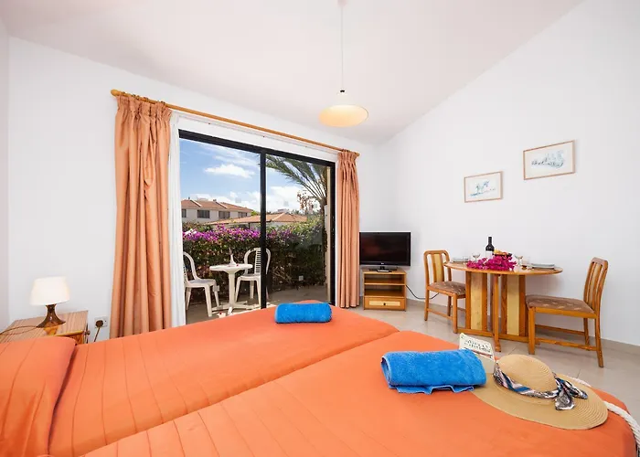 Aparthotel Tavros Polis