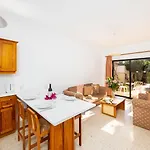 Tavros Aparthotel