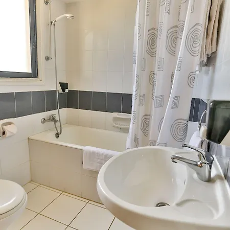 Tavros Aparthotel Polis